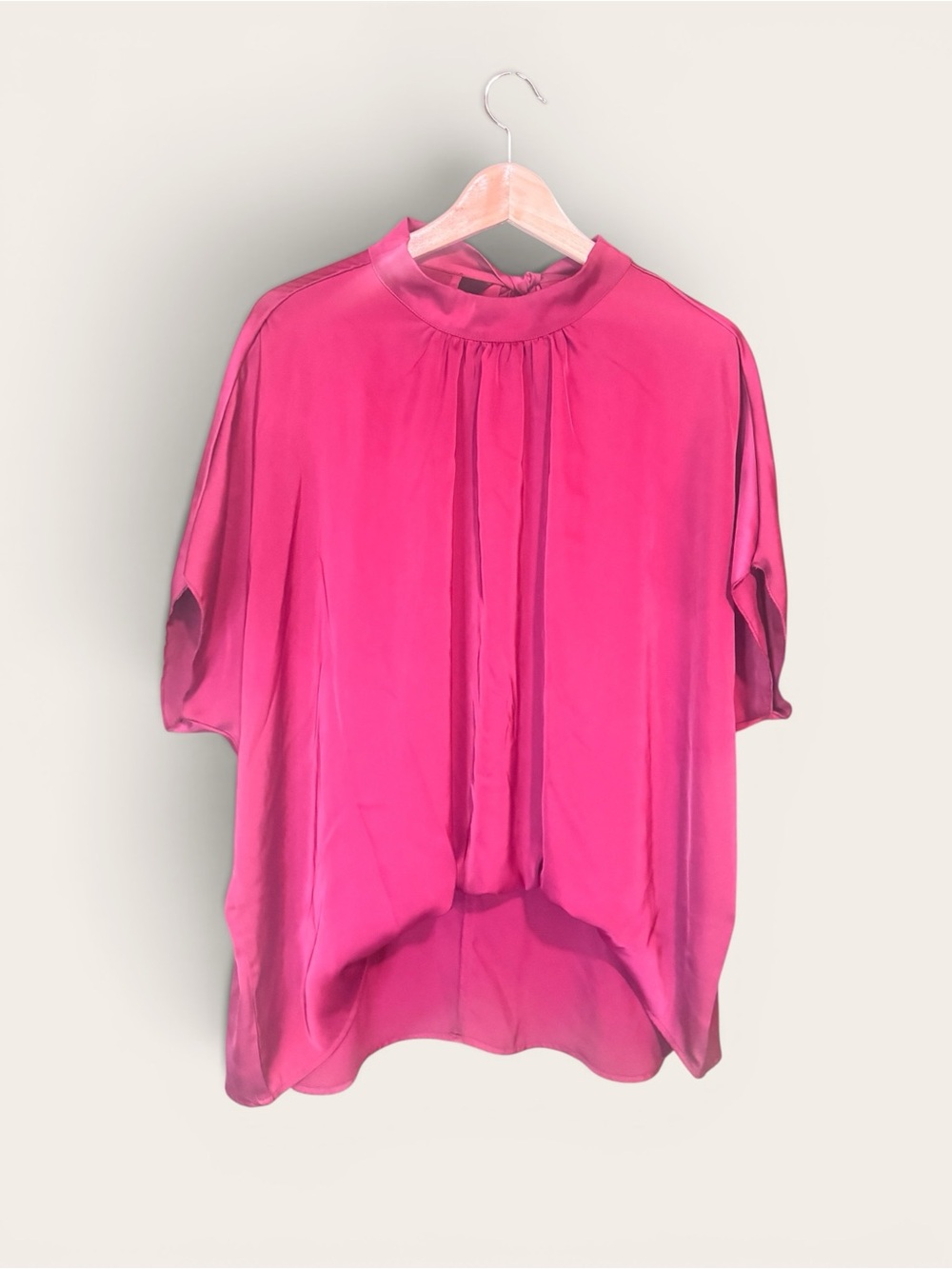 Short-Sleeve High-Neck Blouse in Fuchsia